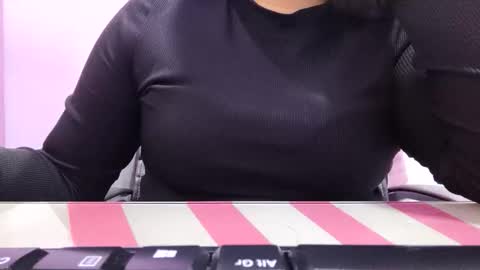 Eirene online show from October 9, 9:51 am