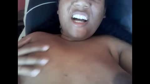 Eirondra Valeen online show from October 23, 1:21 pm