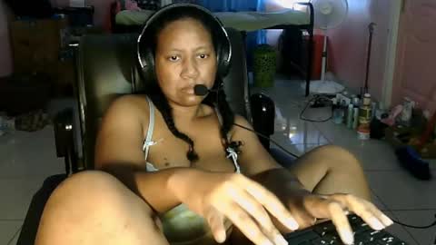 Eirondra Valeen online show from February 5, 3:11 am