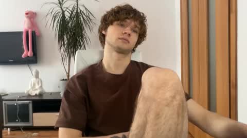 Eitan online show from December 23, 7:17 am