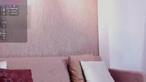 Snapshot of eitham_ chatting on October 8, 7:11 pm EITHAM online show from October 8, 7:11 pm