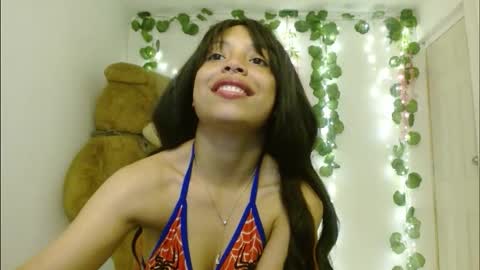 Snapshot of eiviiy1609 chatting on September 25, 1:15 pm eiviiy1609 online show from September 25, 1:15 pm