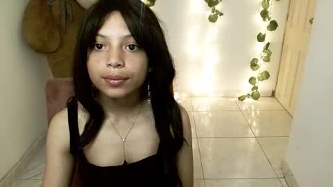 Snapshot of eiviiy1609 chatting on September 29, 2:11 pm eiviiy1609 online show from September 29, 2:11 pm