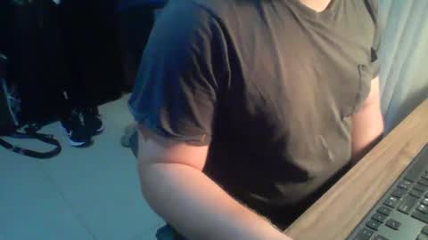 Snapshot of ekudemic chatting on December 31, 1:47 am Juan Pablo M online show from December 31, 1:47 am