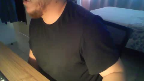 Snapshot of ekudemic chatting on November 17, 6:24 pm Juan Pablo M online show from November 17, 6:24 pm