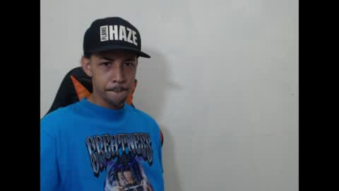 Snapshot of el_menor chatting on May 27, 3:14 am Instagram BelowAbajo online show from May 27, 3:14 am