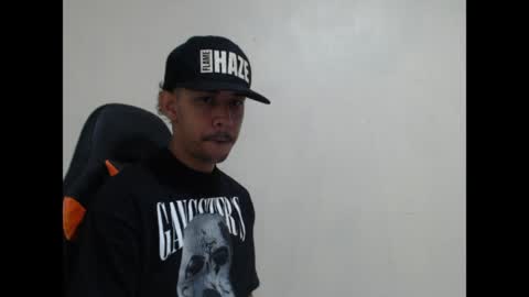 Snapshot of el_menor chatting on June 6, 7:02 am Instagram BelowAbajo online show from June 6, 7:02 am
