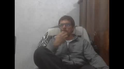 el_principe_veryhot online show from March 11, 6:43 am