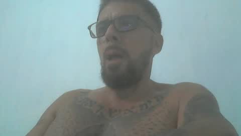 el_principe_veryhot online show from February 3, 4:32 am