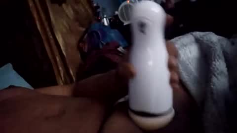 Snapshot of el_santo18 chatting on February 18, 8:05 am Santos online show from February 18, 8:05 am