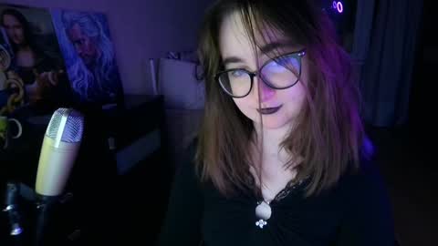 Snapshot of el_sweety chatting on January 20, 4:34 pm If you like it when I meow give me a thumbs up online show from January 20, 4:34 pm