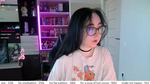 Snapshot of el_sweety chatting on June 26, 10:08 am If you like it when I meow give me a thumbs up online show from June 26, 10:08 am