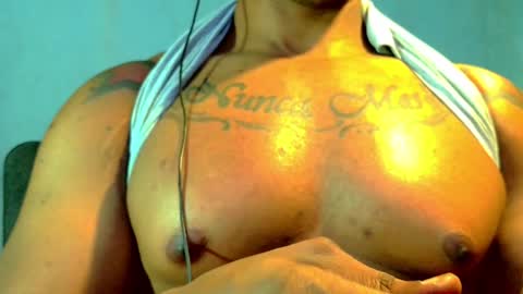 el_vecino_m online show from June 9, 6:25 am