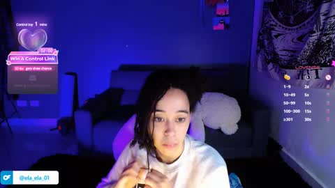 Ela  Help me reach 100 thumbs up online show from December 13, 5:27 am