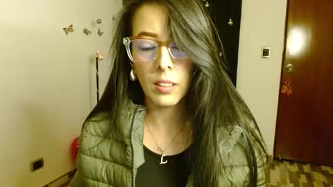 ela_3611 online show from November 29, 6:05 am