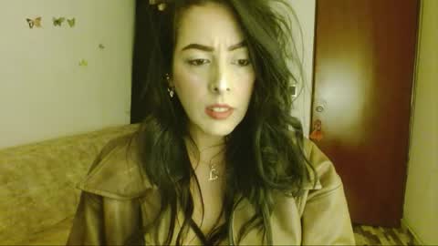 ela_3611 online show from April 22, 3:09 am