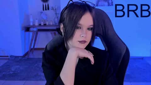 Snapshot of elainebeness chatting on December 8, 7:43 pm Your sweet girl online show from December 8, 7:43 pm