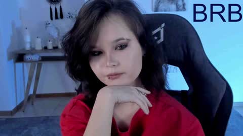 Snapshot of elainebeness chatting on December 10, 9:22 pm Your sweet girl online show from December 10, 9:22 pm