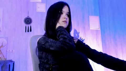 Snapshot of elainebeness chatting on November 14, 7:45 pm Your sweet girl online show from November 14, 7:45 pm