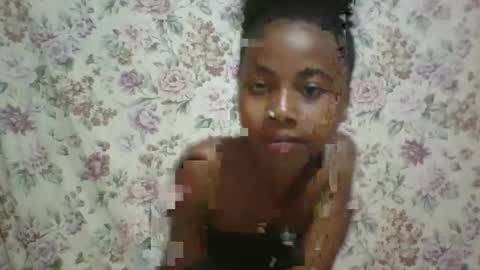 Snapshot of elalia1234 chatting on November 20, 8:47 am elalia1234 online show from November 20, 8:47 am