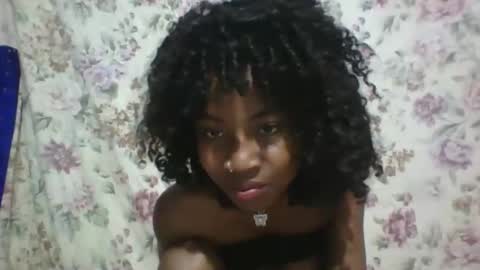 Snapshot of elalia1234 chatting on November 23, 1:27 am elalia1234 online show from November 23, 1:27 am