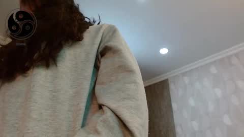 elamurray online show from November 21, 11:20 am