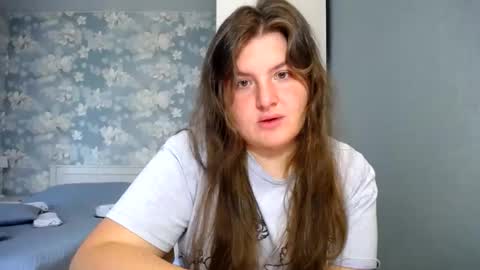 Snapshot of elanis_blair chatting on May 28, 11:07 am Elanis online show from May 28, 11:07 am