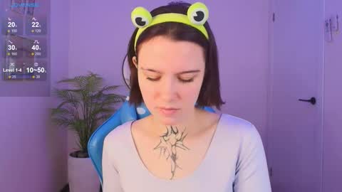 Snapshot of elastikiss chatting on October 6, 2:31 am elastikiss online show from October 6, 2:31 am