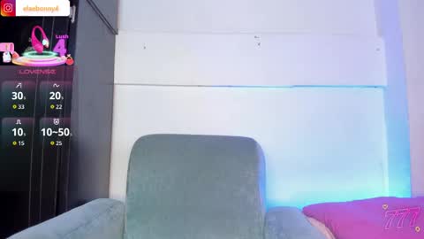 Snapshot of elawalker1 chatting on May 14, 2:02 pm Ela online show from May 14, 2:02 pm