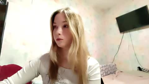 MIa online show from March 14, 1:23 am