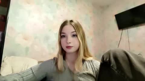 MIa online show from April 20, 6:49 am