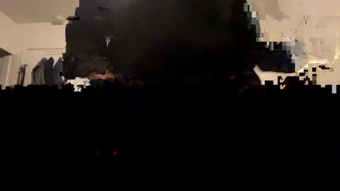 Snapshot of elckdog chatting on October 6, 3:48 am elckdog online show from October 6, 3:48 am