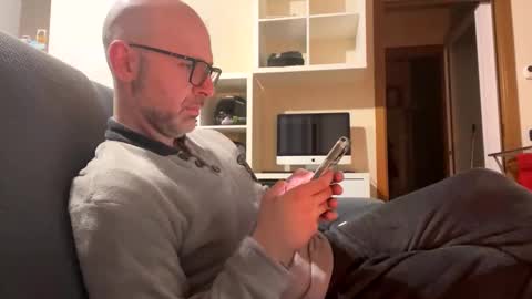 Eldiablo844 online show from December 11, 7:46 pm