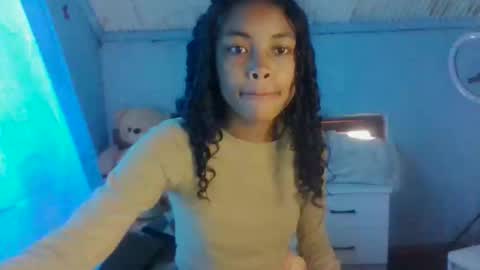 Snapshot of eldie69 chatting on October 25, 10:12 am eldie69 online show from October 25, 10:12 am