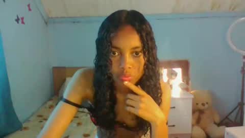 Snapshot of eldie69 chatting on November 1, 1:24 pm eldie69 online show from November 1, 1:24 pm