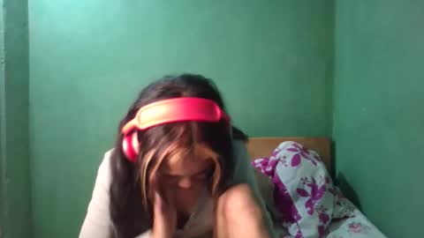 eldie69 online show from April 21, 6:23 pm