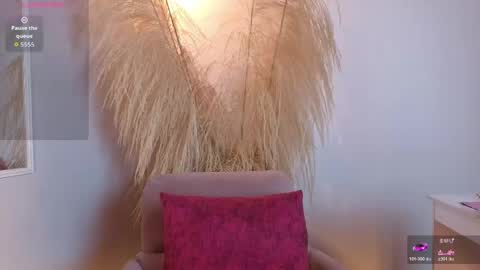 Elecktra online show from April 21, 7:28 pm