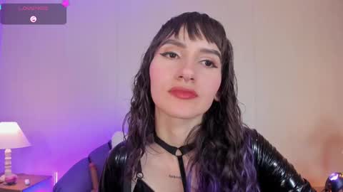 Snapshot of electraraptiss chatting on March 7, 6:22 pm - online show from March 7, 6:22 pm