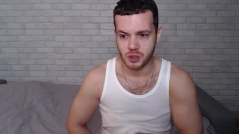 Snapshot of electric_smile chatting on November 11, 6:57 am Alex online show from November 11, 6:57 am