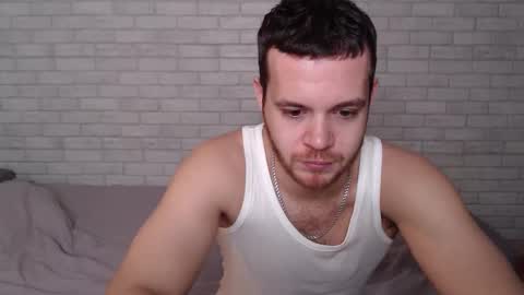 Snapshot of electric_smile chatting on November 16, 4:18 am Alex online show from November 16, 4:18 am