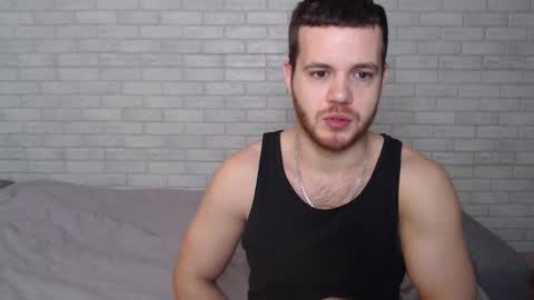 Snapshot of electric_smile chatting on November 18, 5:01 am Alex online show from November 18, 5:01 am