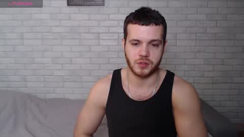 Snapshot of electric_smile chatting on November 28, 4:59 am Alex online show from November 28, 4:59 am