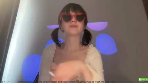 Snapshot of electric_woman chatting on June 4, 1:39 pm Aleksa online show from June 4, 1:39 pm