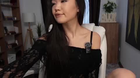 Jess online show from April 23, 8:13 am