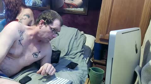 Snapshot of elegantdeviance69 chatting on January 25, 10:19 am ElegantDeviance69 online show from January 25, 10:19 am