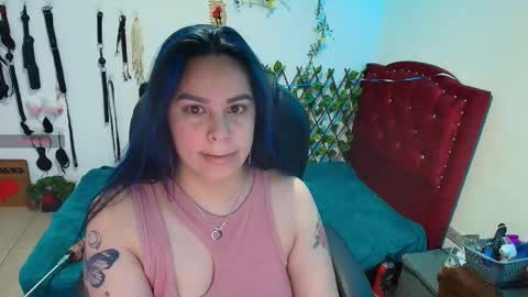 Snapshot of elektra_32 chatting on November 12, 9:10 am elektra online show from November 12, 9:10 am