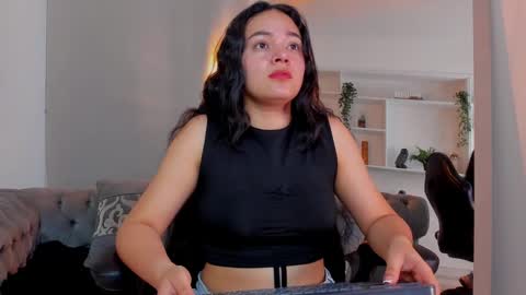 Elen CR online show from October 12, 4:28 pm