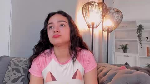 Elen CR online show from October 22, 7:35 pm