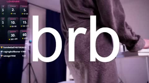 elena_li online show from April 11, 7:45 am