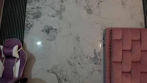 elena_wolff online show from December 16, 11:59 am